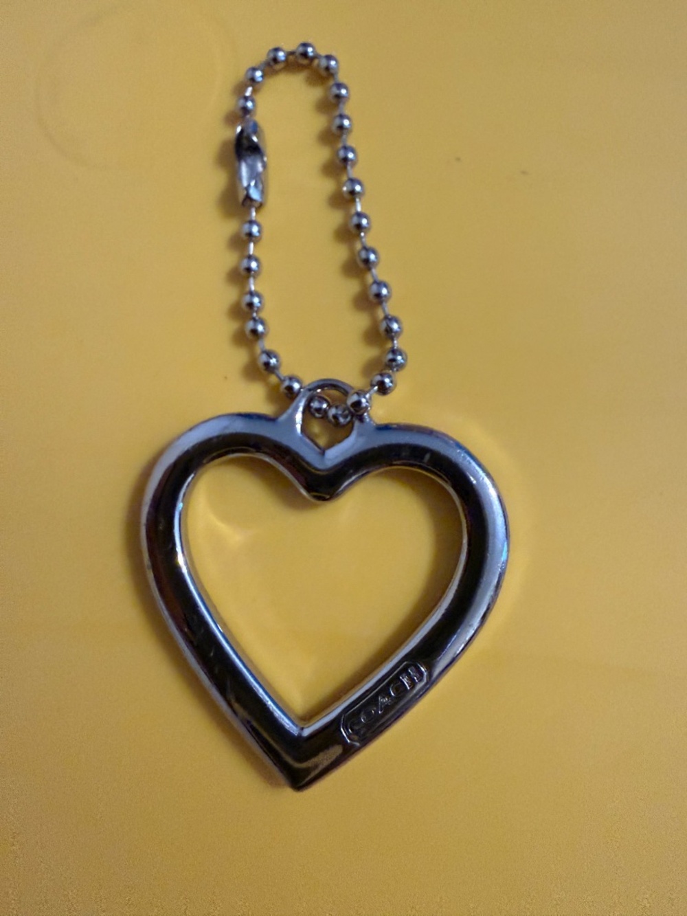 Coach Logo Heart Keychain Silver Tone Bag Charm Hangtag Key Fob - Picture 2 of 5